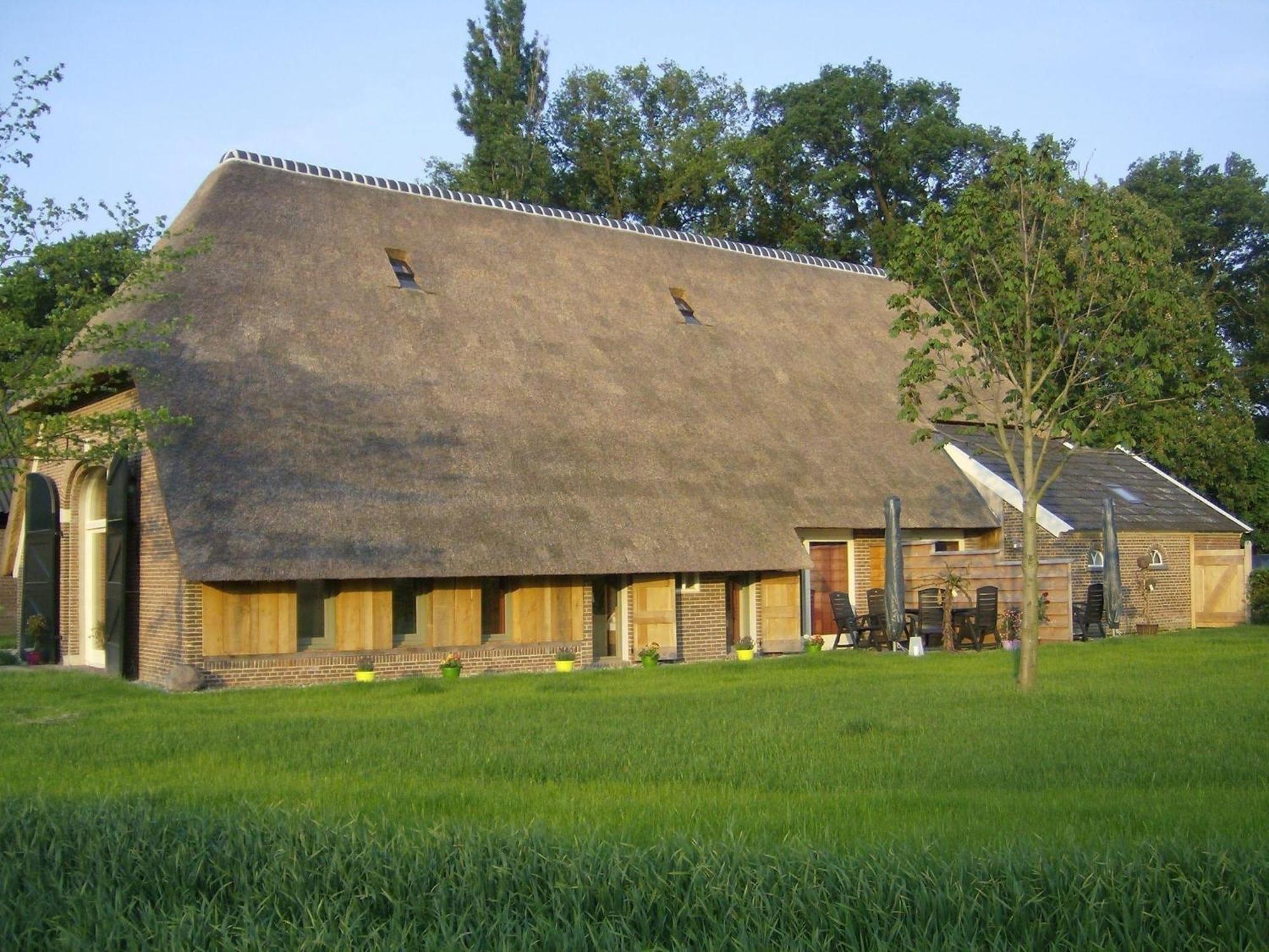 Quaint Farmhouse In Geesteren With Meadow View Exterior photo